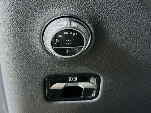 New 2026 Mercedes-Benz GLC 300 4MATIC image 10
