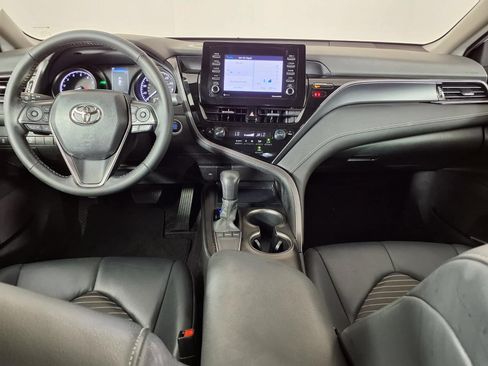 Used 2023 Toyota Camry SE w/ Convenience Package FWD image 12