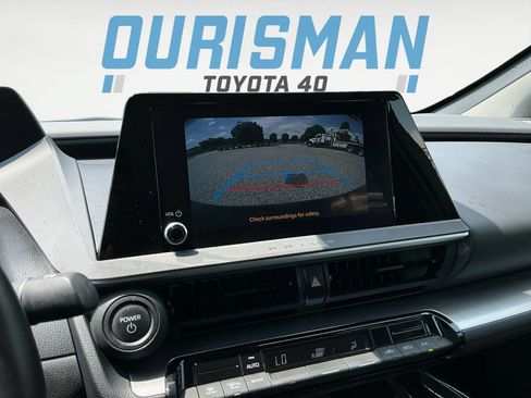 Used 2024 Toyota Prius LE FWD image 22