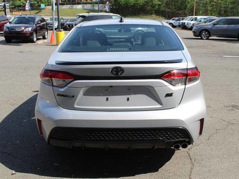 Used 2021 Toyota Corolla SE w/ Carpet Mat Package (TMS) FWD image 4