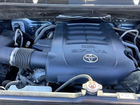 Used 2019 Toyota Tundra SR5 w/ TRD Off Road Package AWD/4WD image 30
