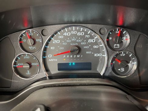 New 2026 Chevrolet Express 2500 image 30