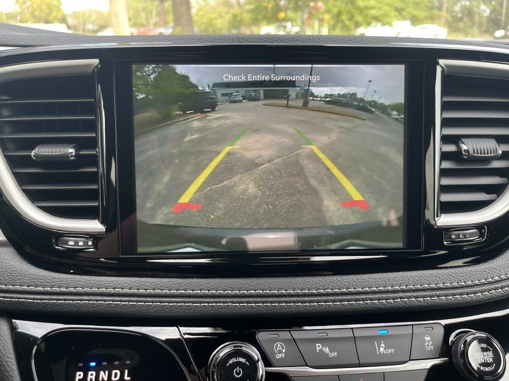 New 2026 Chrysler Pacifica Select FWD image 21