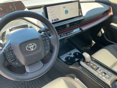 Certified 2024 Toyota Prius Prime FWD image 23