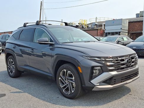 Certified 2026 Hyundai Tucson Limited AWD/4WD image 3