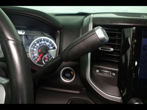 Used 2022 RAM 2500 Big Horn w/ Level C Equiment Group AWD/4WD image 31