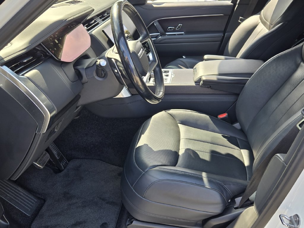 Used 2023 Land Rover Range Rover SE AWD/4WD image 10