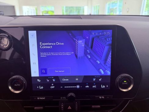 Used 2025 Lexus NX 250 FWD w/ Accessory Package (2T) image 24