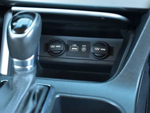 Used 2015 Hyundai Sonata Limited FWD image 32