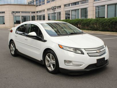Used 2013 Chevrolet Volt w/ Enhanced Safety Package 1