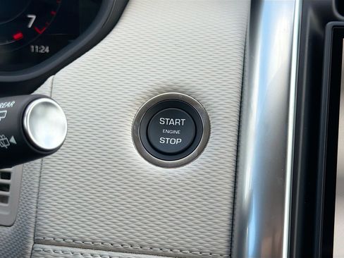 New 2026 Land Rover Discovery Dynamic SE AWD/4WD image 38