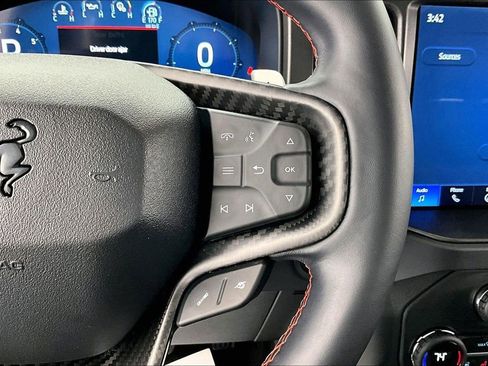 Certified 2025 Ford Bronco Raptor w/ Interior Carbon Fiber Pack AWD/4WD image 19