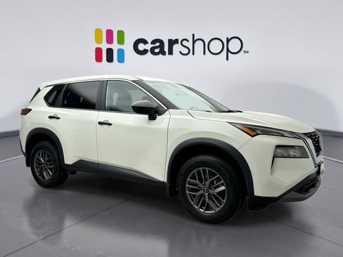 Used 2023 Nissan Rogue S AWD/4WD image 7