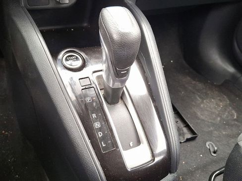 Used 2021 Nissan Kicks S image 14