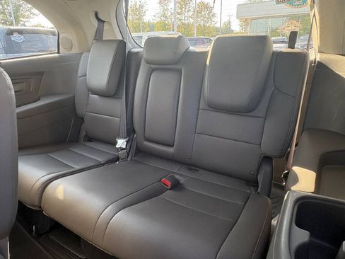 Used 2015 Honda Odyssey Touring Elite image 19