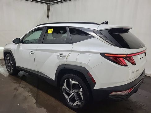 Used 2022 Hyundai Tucson SEL w/ Cargo Package AWD/4WD image 3