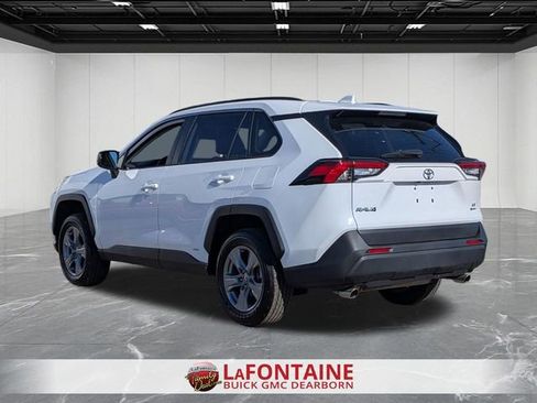 Used 2025 Toyota RAV4 LE AWD/4WD image 3
