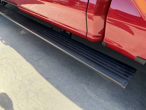 Used 2023 Ford F150 Lariat w/ Equipment Group 502A High AWD/4WD image 10