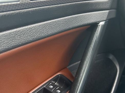 Used 2018 Volkswagen Golf Alltrack AWD/4WD image 7