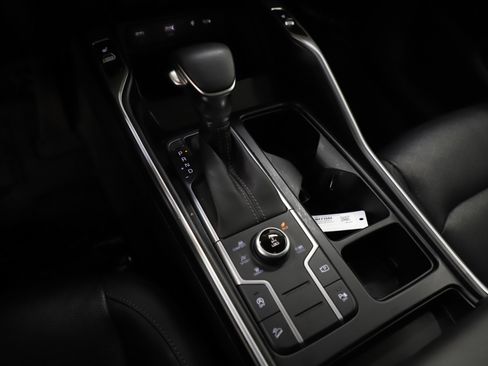 Used 2023 Kia Sorento S w/ Panoramic Sunroof Package image 21