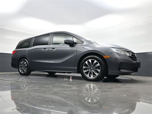 Used 2024 Honda Odyssey EX-L image 32