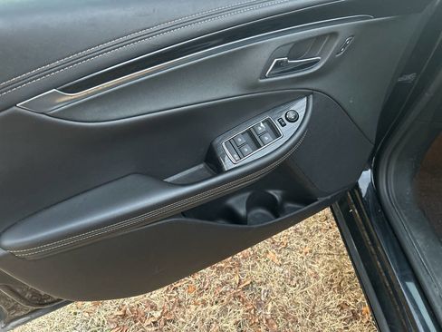 Used 2020 Chevrolet Impala LT image 11