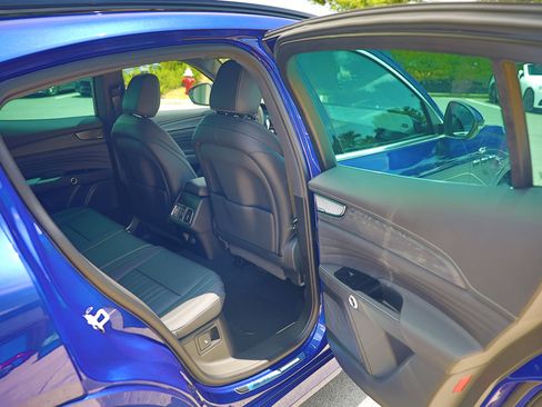 New 2024 Maserati Grecale GT image 47