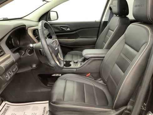 Used 2023 GMC Acadia Denali w/ Denali Ultimate Package AWD/4WD image 17