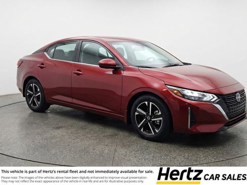 Used 2025 Nissan Sentra SV image 1