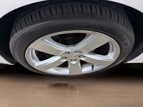 Used 2015 Chevrolet Malibu LTZ FWD image 10
