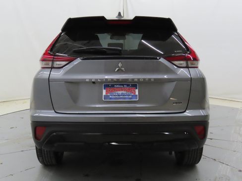 New 2025 Mitsubishi Eclipse Cross Black Edition image 4