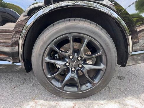 Used 2021 Dodge Durango R/T w/ Tow 'N Go Package AWD/4WD image 7
