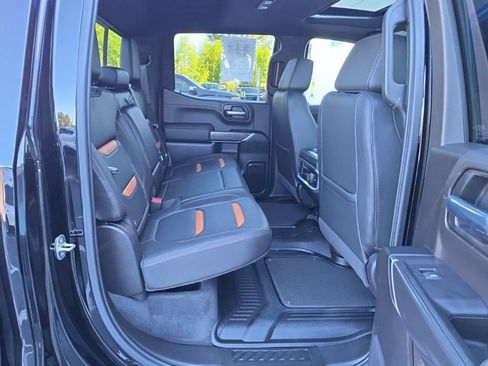 Used 2021 GMC Sierra 1500 AT4 w/ AT4 Premium Package AWD/4WD image 34
