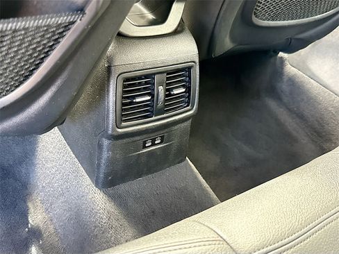 Used 2019 BMW X1 xDrive28i image 29