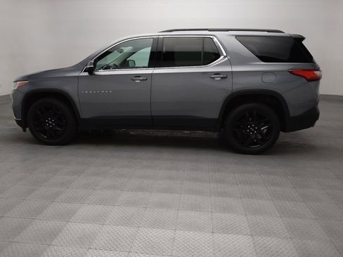 Used 2020 Chevrolet Traverse LT FWD image 3