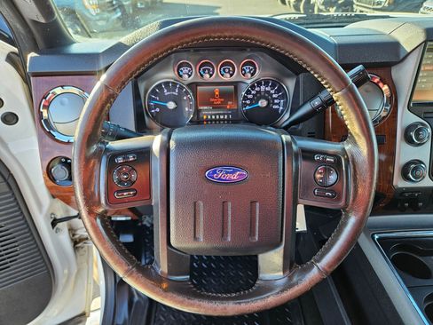 Used 2015 Ford F350 King Ranch w/ FX4 Off-Road Package AWD/4WD image 19
