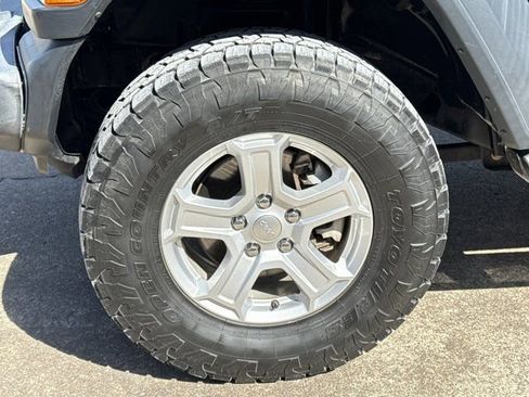 Used 2018 Jeep Wrangler Unlimited Sport S image 14