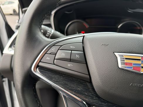 Used 2022 Cadillac XT5 Premium Luxury w/ LPO, Radiant Package image 15