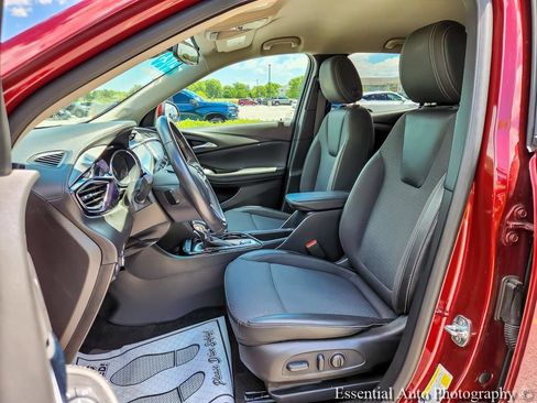 Used 2023 Buick Encore GX Preferred w/ Cold Weather Comfort Package AWD/4WD image 8