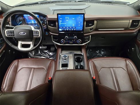 Used 2024 Ford Expedition Max Limited image 25