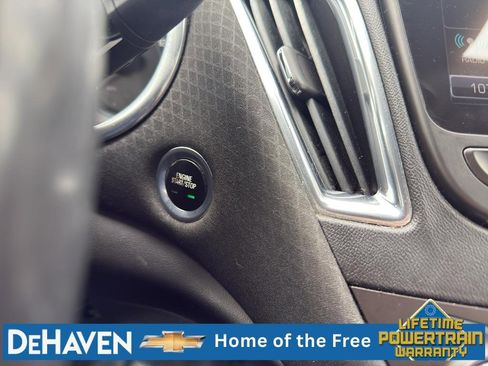 Used 2018 Chevrolet Malibu LT w/ Driver Confidence Package FWD image 17