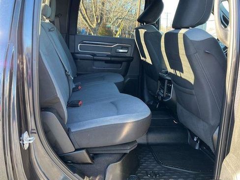 Used 2022 RAM 2500 Big Horn w/ Level C Equiment Group image 12