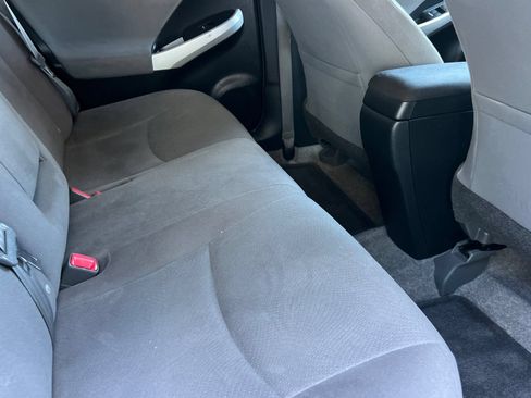 Used 2015 Toyota Prius Two FWD image 19