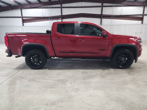 Used 2020 Chevrolet Colorado LT w/ Colorado RST Special Edition image 6