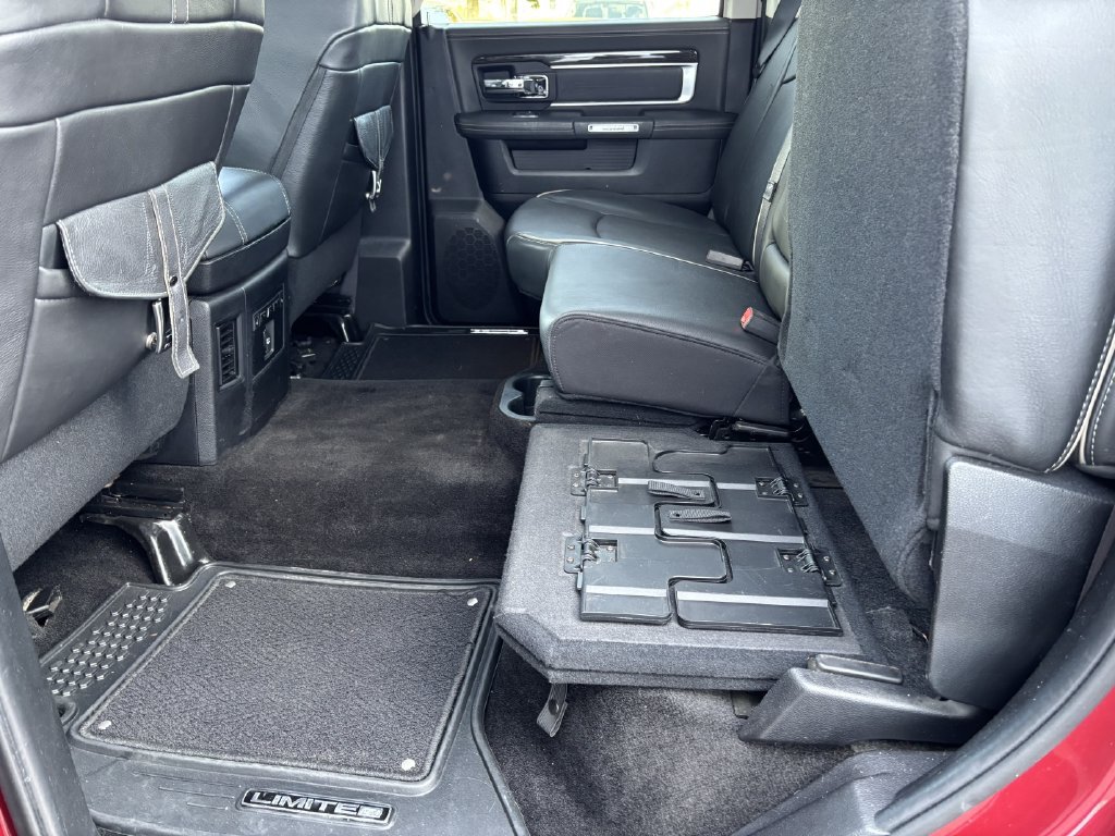 Used 2015 RAM 3500 Laramie Longhorn AWD/4WD image 24