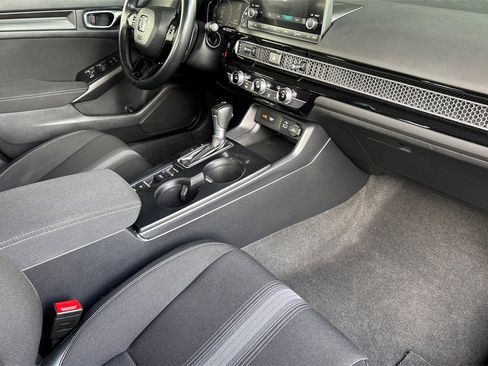 Used 2022 Honda Civic Sport image 14