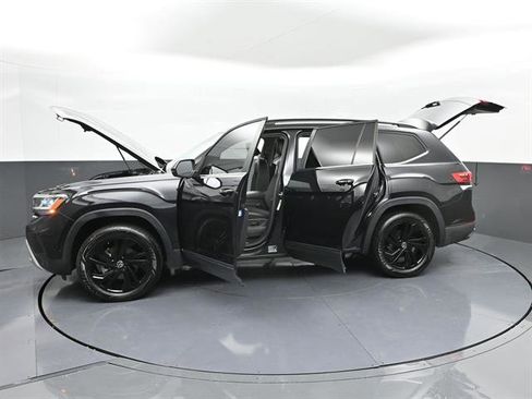 Used 2022 Volkswagen Atlas SE FWD image 49