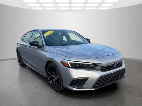 Used 2024 Honda Civic Sport image 5
