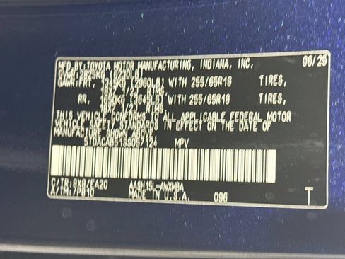 Certified 2025 Toyota Grand Highlander AWD Hybrid image 39