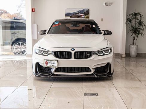 Used 2018 BMW M3 image 2